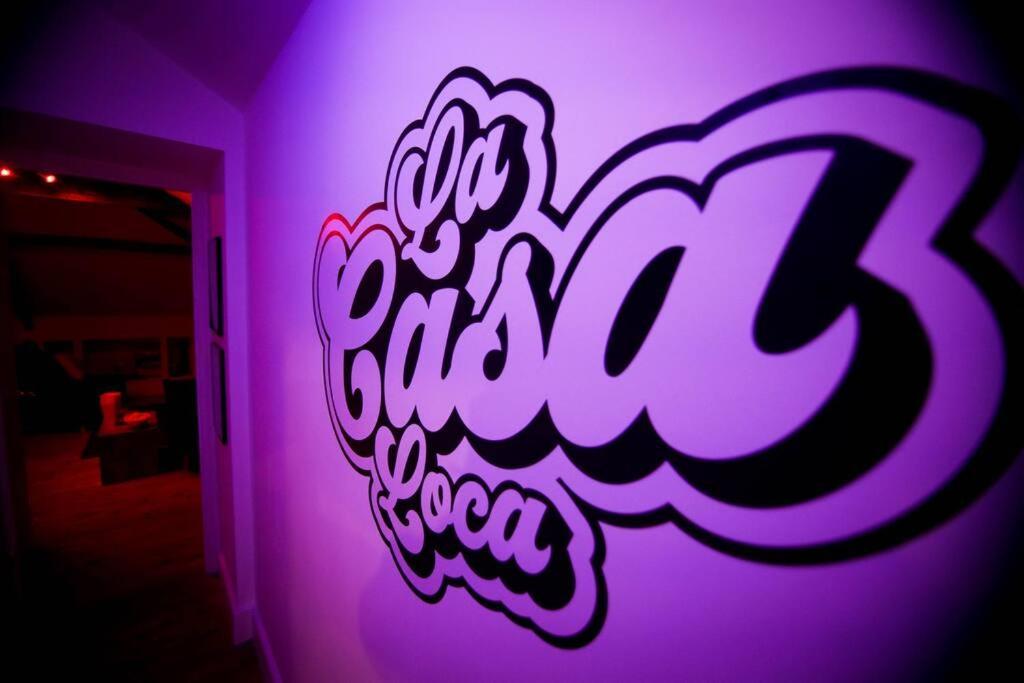Games And Movies Lounge 7 Bed City Centre Apartment Newcastle upon Tyne Luaran gambar