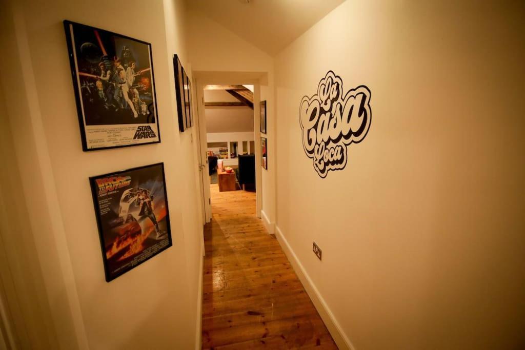 Games And Movies Lounge 7 Bed City Centre Apartment Newcastle upon Tyne Luaran gambar
